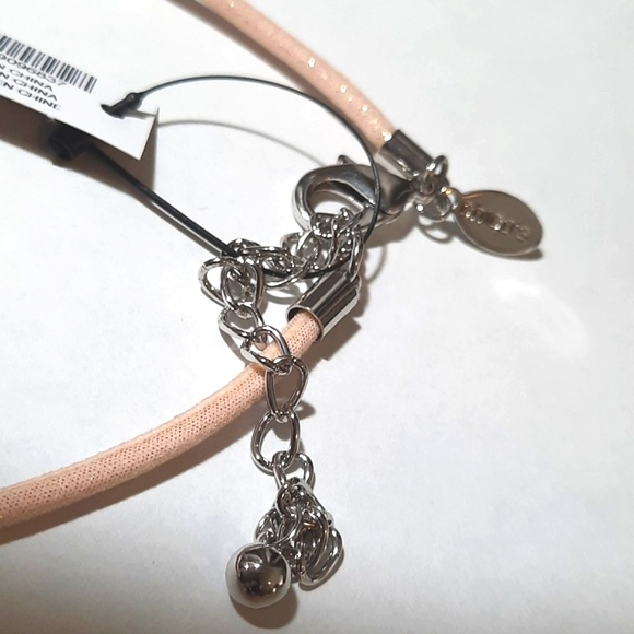 Chico's Shell Shine Statement Necklace NWT - Picture 4 of 11